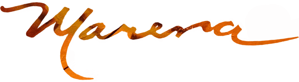 Logotipo artístico con la firma manuscrita de Marena